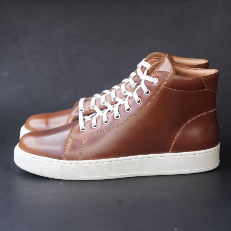 Songo High Top Rubber Sole Sneakers with Pull Up Leather